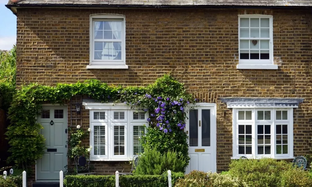 How To Keep Your Property Cool In The Summer: 4 Tips